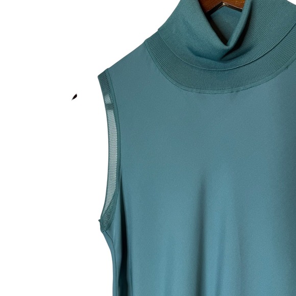 Theory Silk Bias Turtleneck Sleeveless Top size P / XS - Picture 4 of 6
